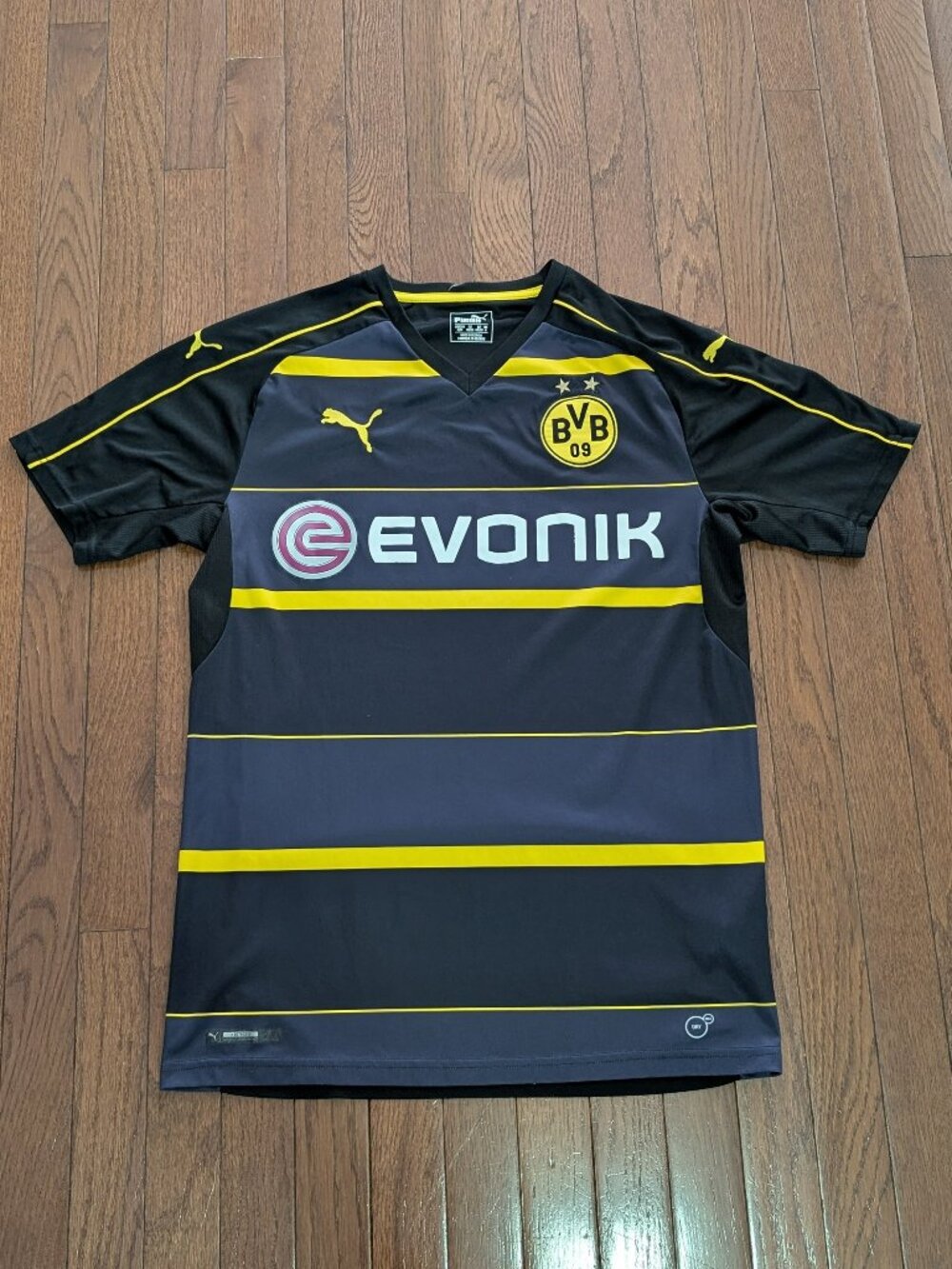 2016/17 Borussia Dortmund Puma Away Jersey - Size M